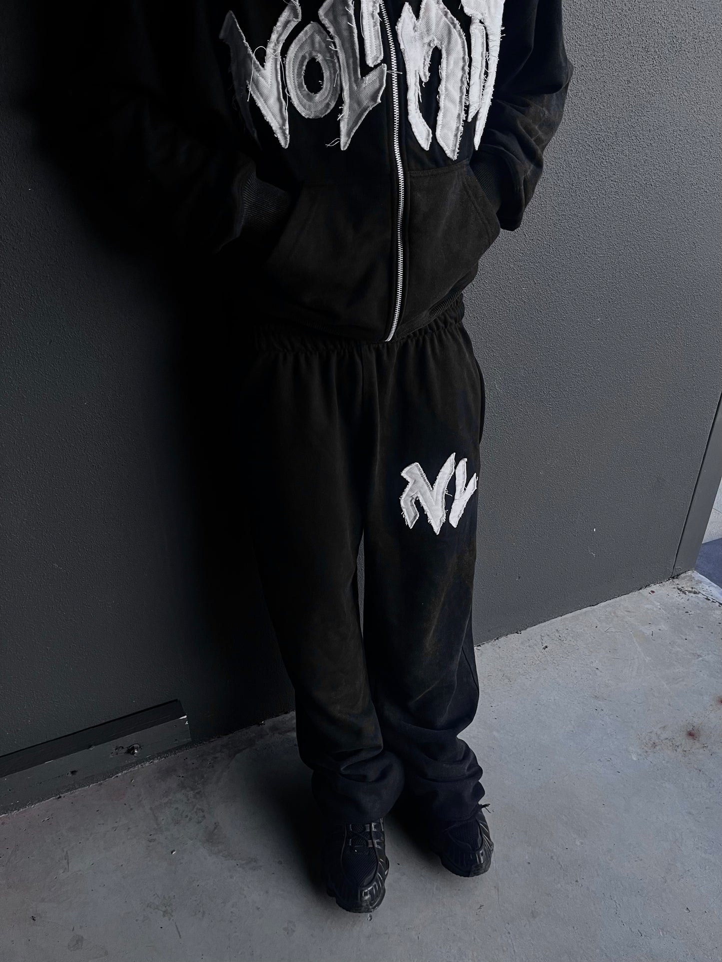 FORGOTTEN THREADS SWEATPANTS